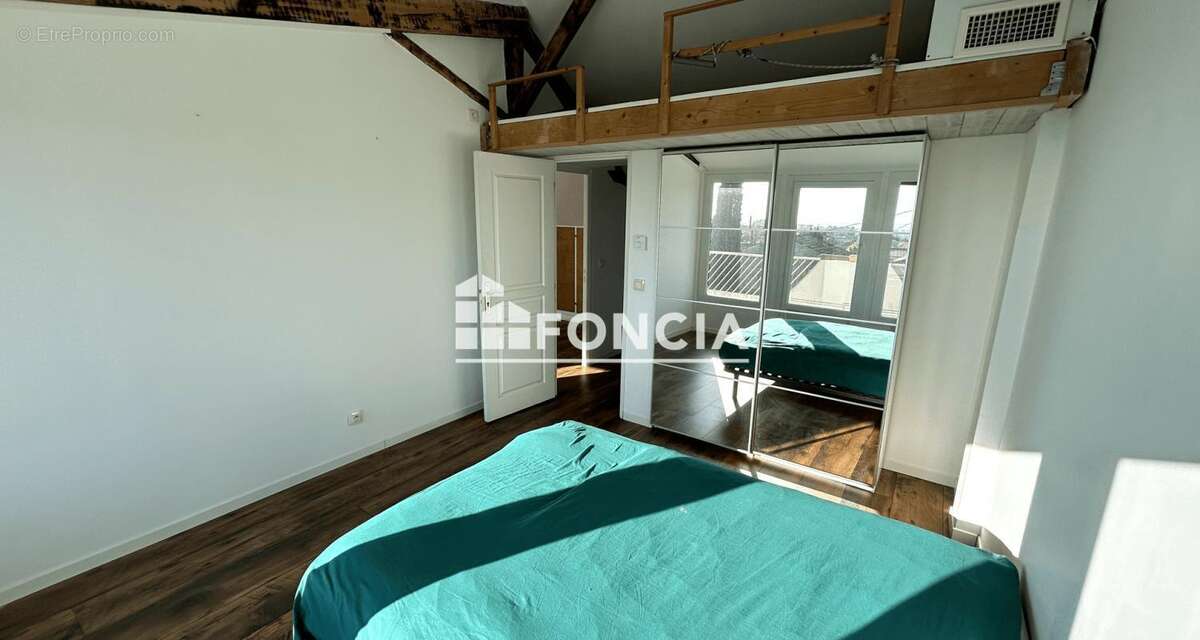 Maison à BORMES-LES-MIMOSAS