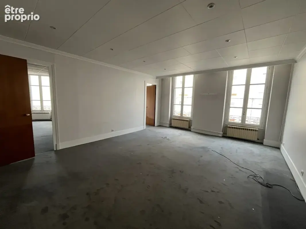 Appartement 871 m² à Saint-Chamond  - photo 8
