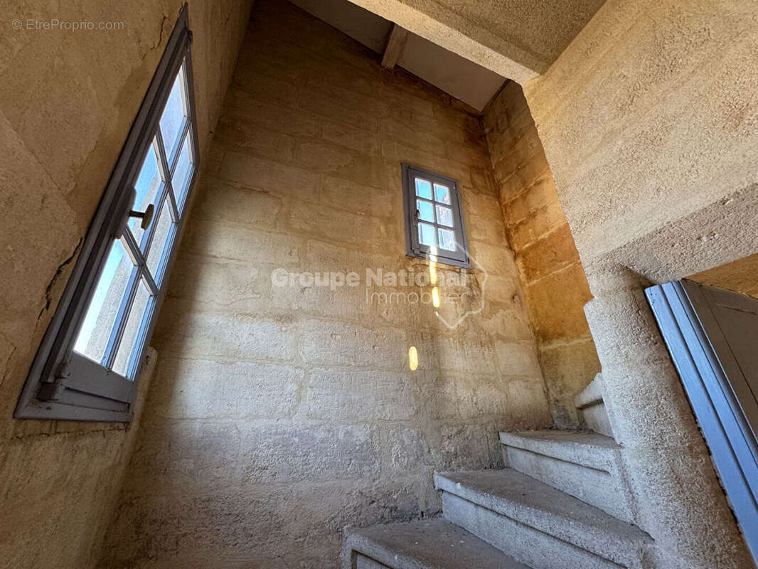 Appartement à BEAUCAIRE