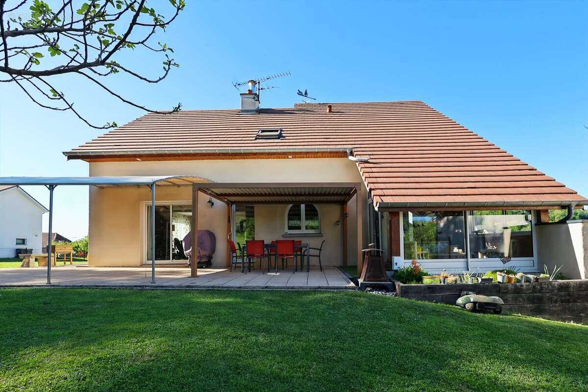 Maison à VILLERS-BUZON