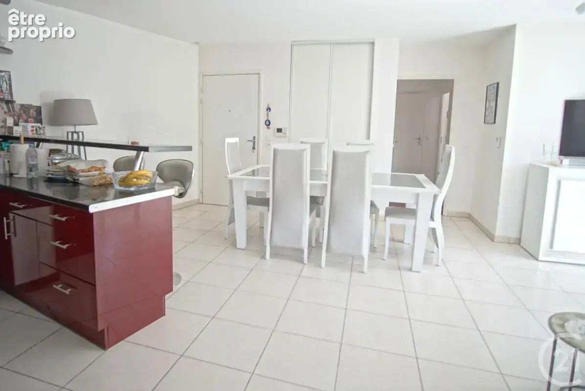 Appartement 4 pièces 83 m² à vendre à Creteil (94000) - photo 4