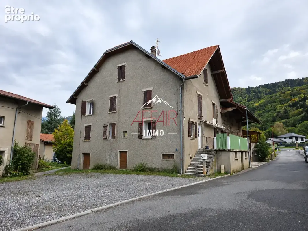 Maison de village mitoyenne de 185 m2 - (74550) draillant - photo 1