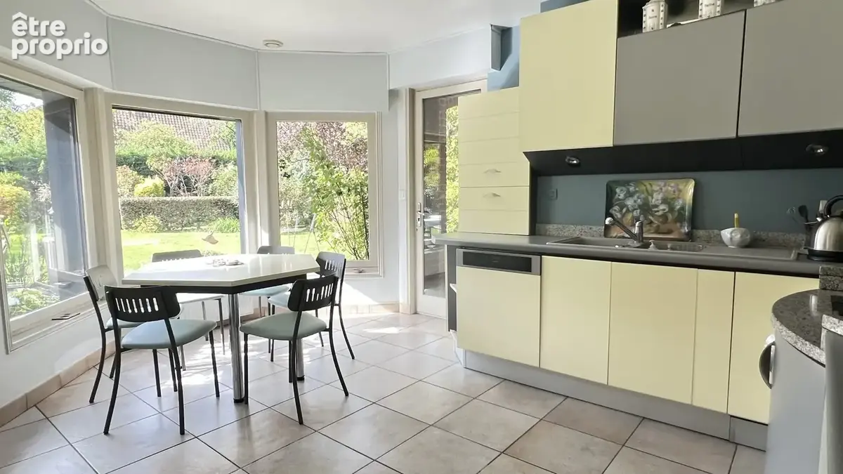 Maison 8 pièces 208 m² à vendre à Hem (59510) - photo 5