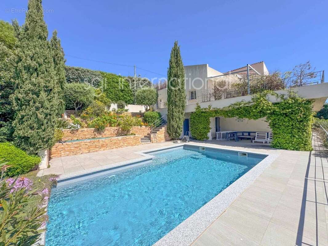 Maison à SAINTE-MAXIME