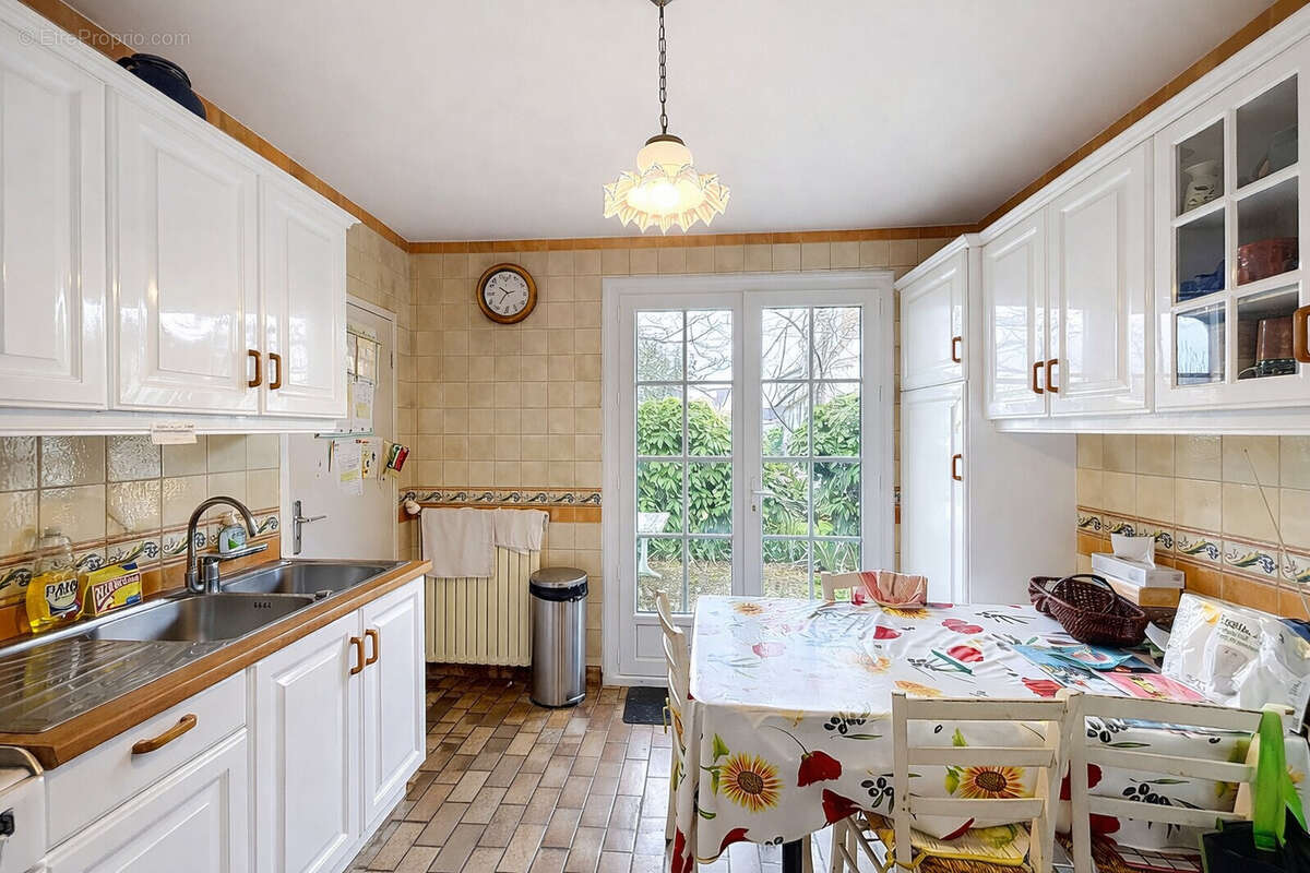 Maison à BRIVE-LA-GAILLARDE