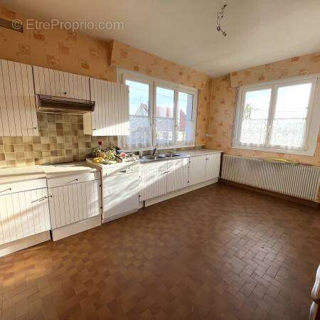 1 n°2 - Maison à ARREST