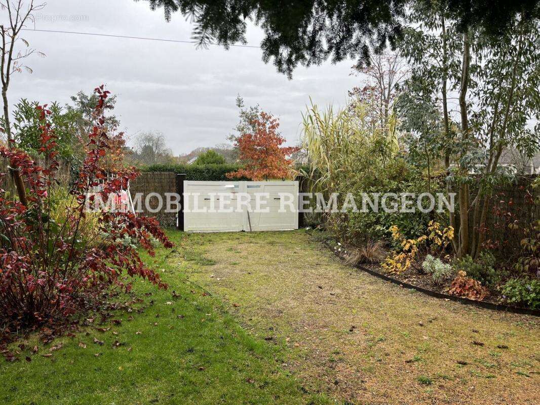 Maison à PIERREFITTE-SUR-SAULDRE