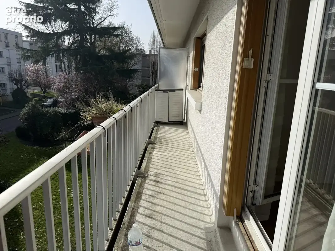 3 pièces lumineux au dernier  étage avec balcon - photo 6