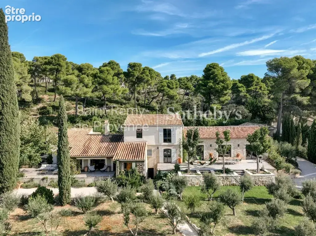 Maussane les alpilles - propriete de caractere renovee vue dominante et centre a pieds - photo 2