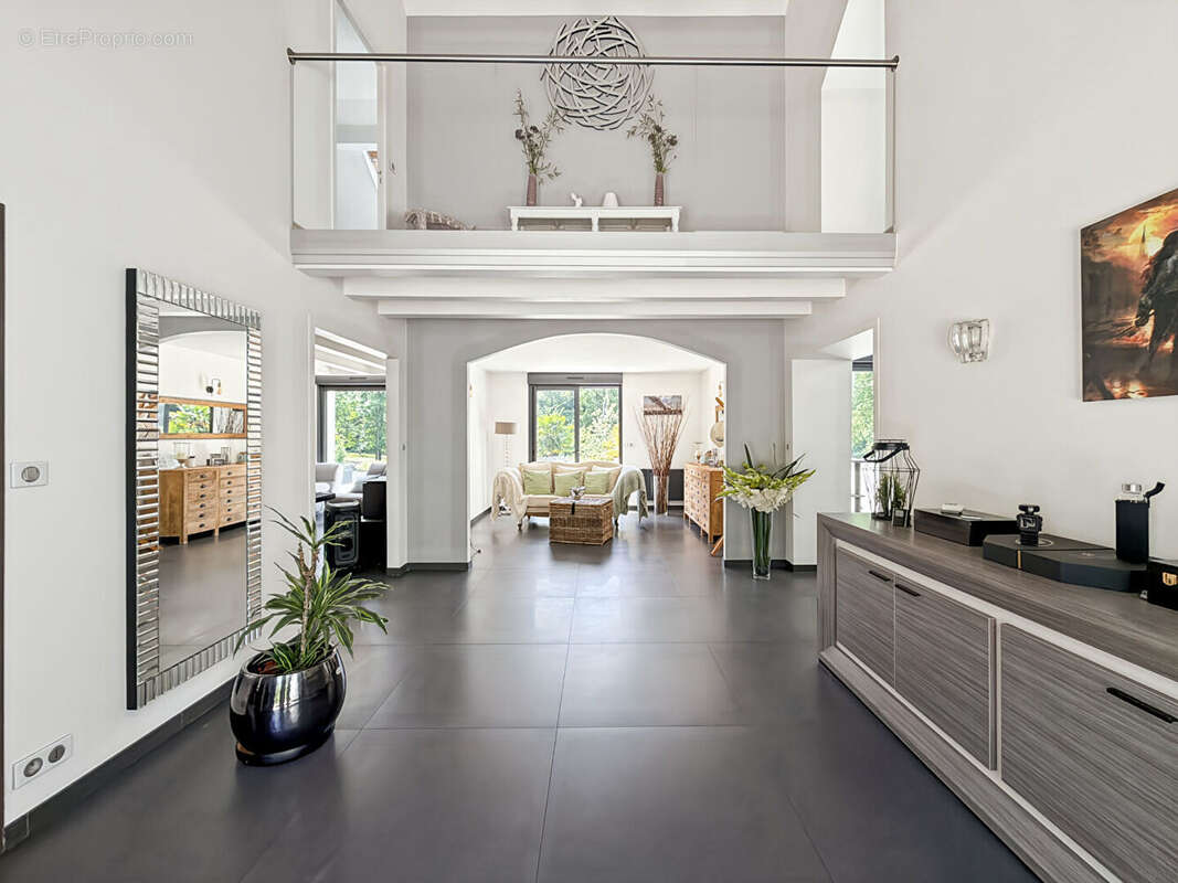 Maison à FEUCHEROLLES