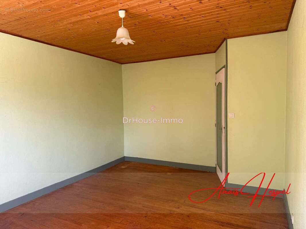 Maison 139 m² à Sauveterre-De-Guyenne  - photo 9