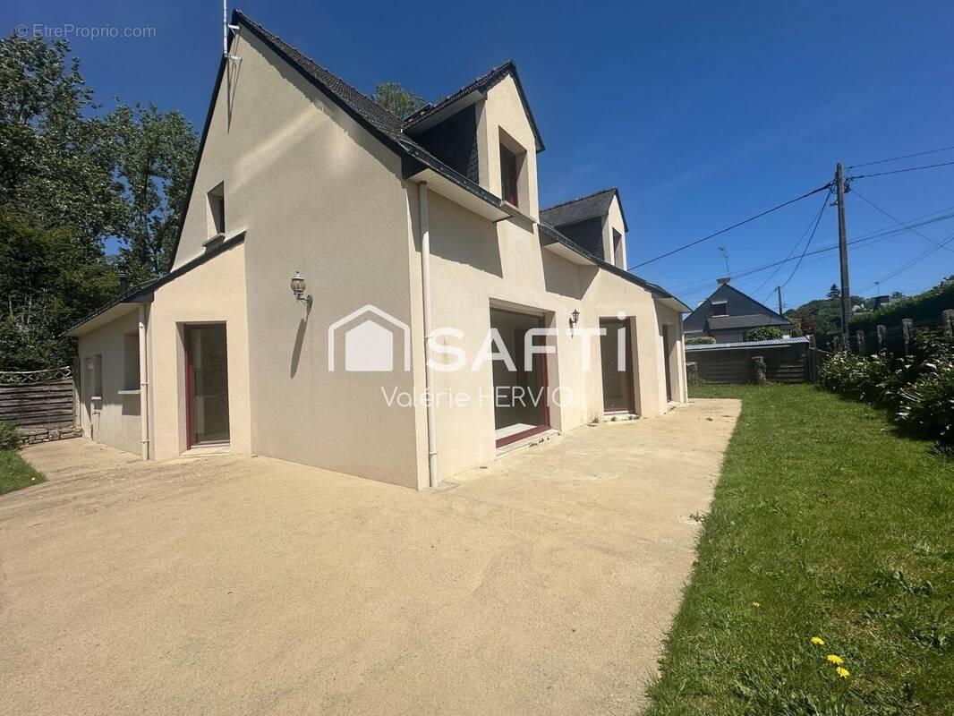 Photo 1 - Maison à QUESTEMBERT