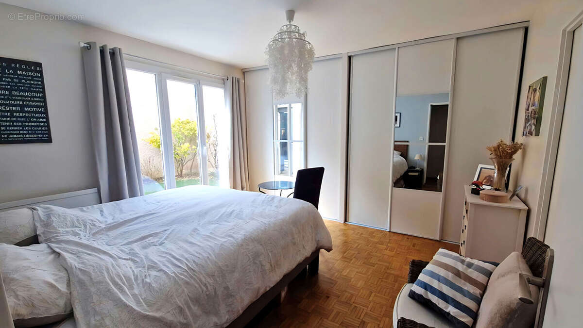 Maison à JOUY-EN-JOSAS