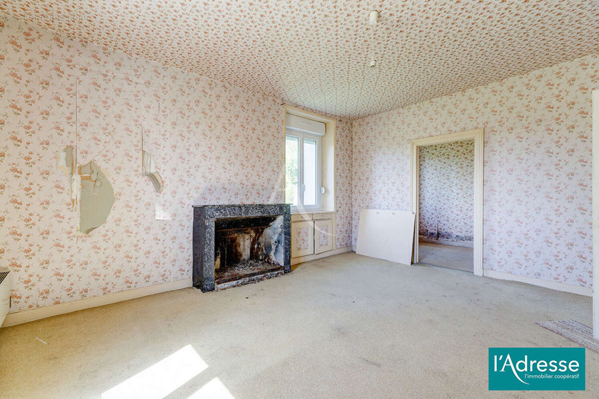 Maison à FAVEROLLES-ET-COEMY