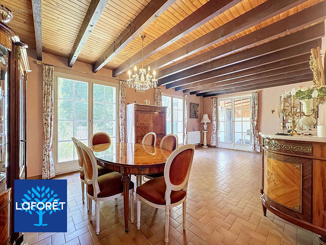 Lisses - Maison individuelle 5 pièces 91.66m² (129.34m² au sol) + terrain de 329m² - photo 5