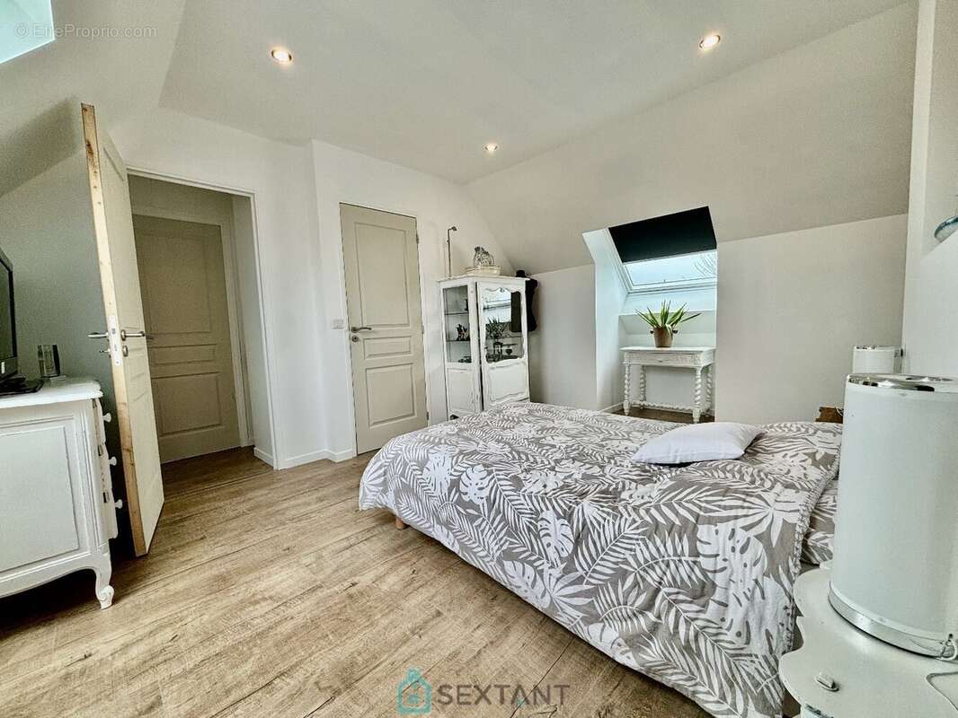 Maison à OCTEVILLE-SUR-MER