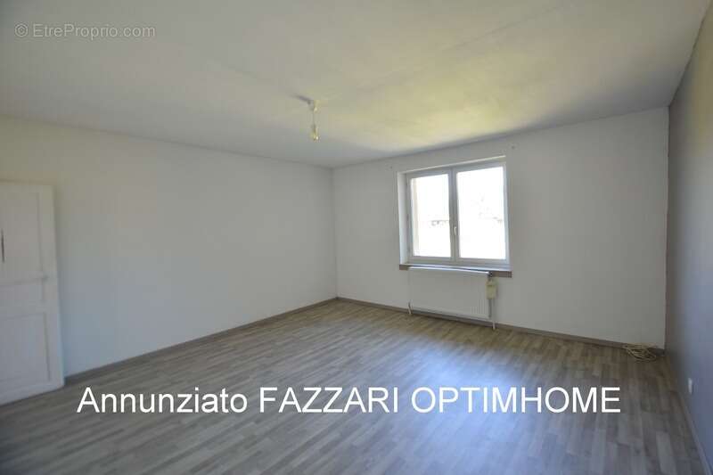 Maison à HAN-LES-JUVIGNY