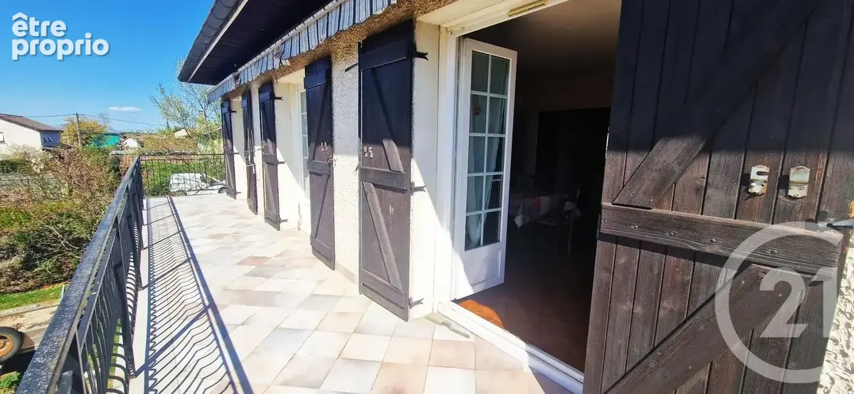 Maison 5 pièces 137 m² à vendre à Fareins (01480) - photo 3