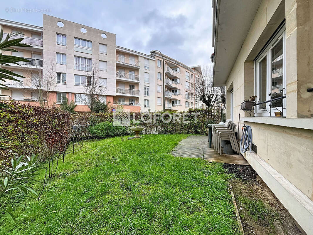 Appartement à LE VESINET