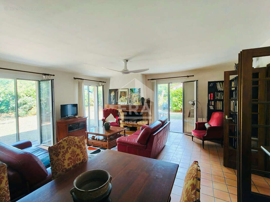 Maison 4 pièces à vendre à Canéjan - Belle vue, terrain de 870m2 - photo 2