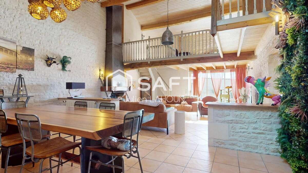 Photo 2 - Maison à MATHA
