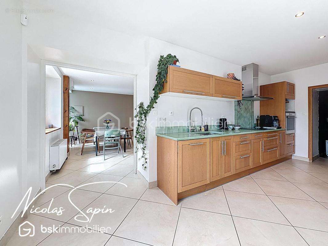 Maison à VARCES-ALLIERES-ET-RISSET