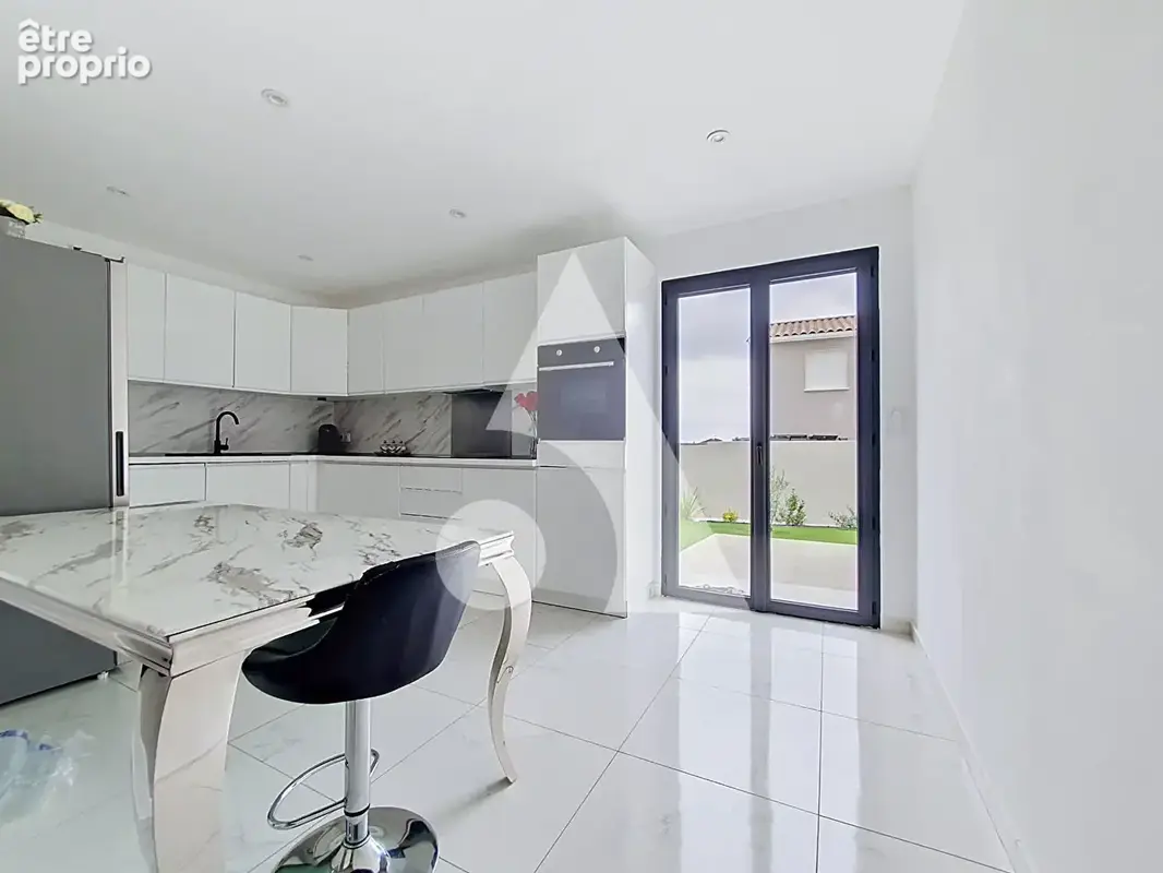 Maison Contemporaine  VIAS -T6 130M2-GARAGE - photo 5