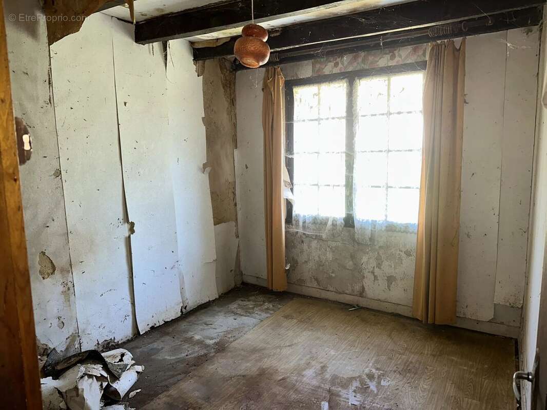 Maison à MAUPREVOIR