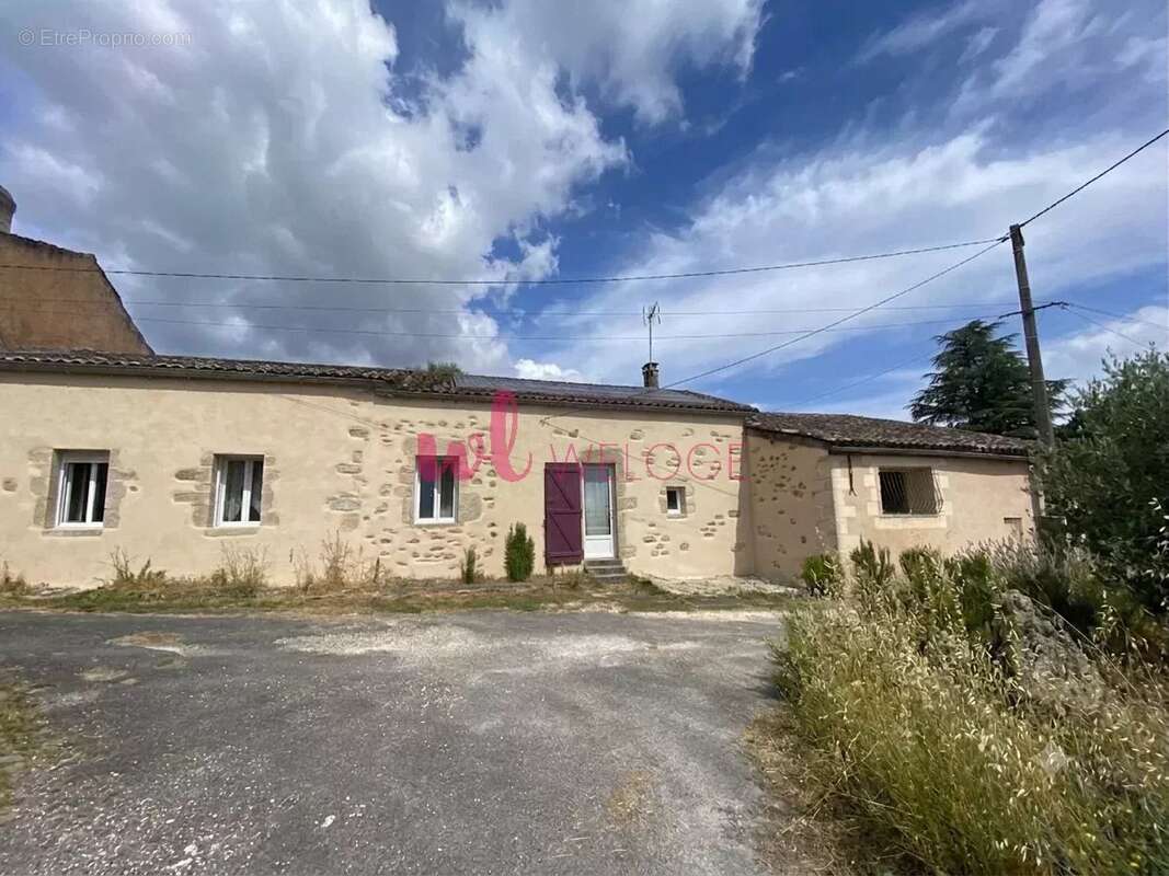 Plassac - propriété 150m² + gîte de charme - photo 2