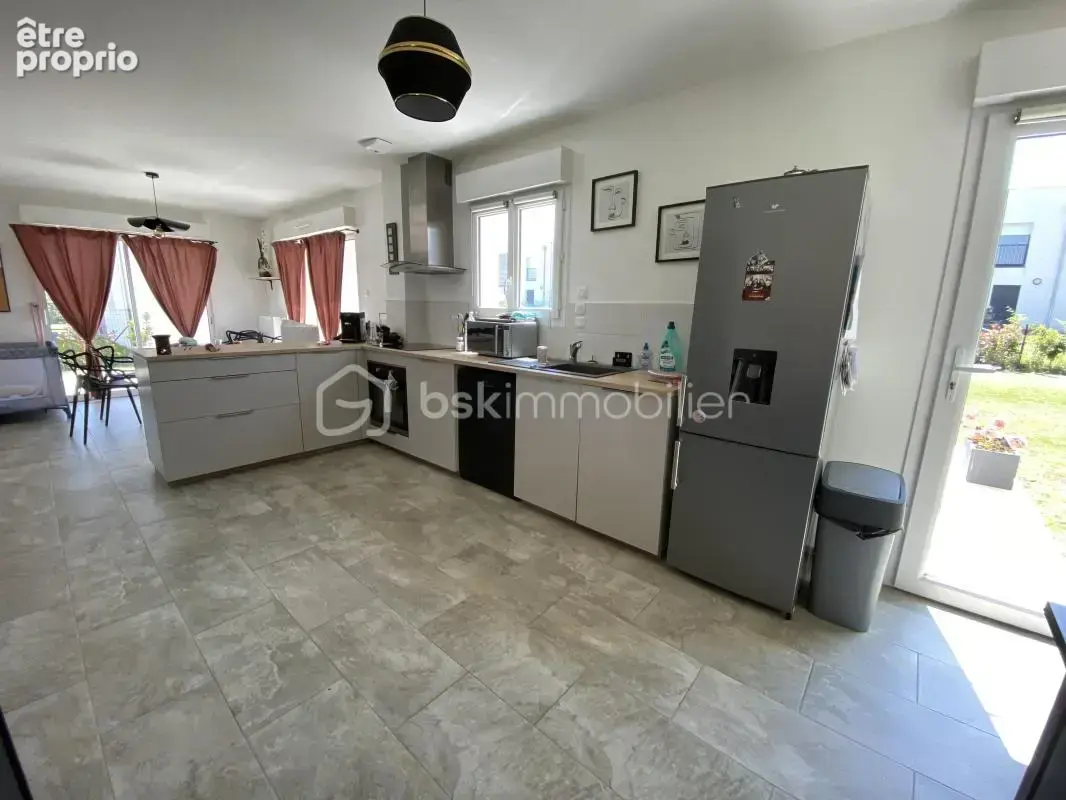 Maison individuelle – 5 chambres – Garage – Terrain - photo 2