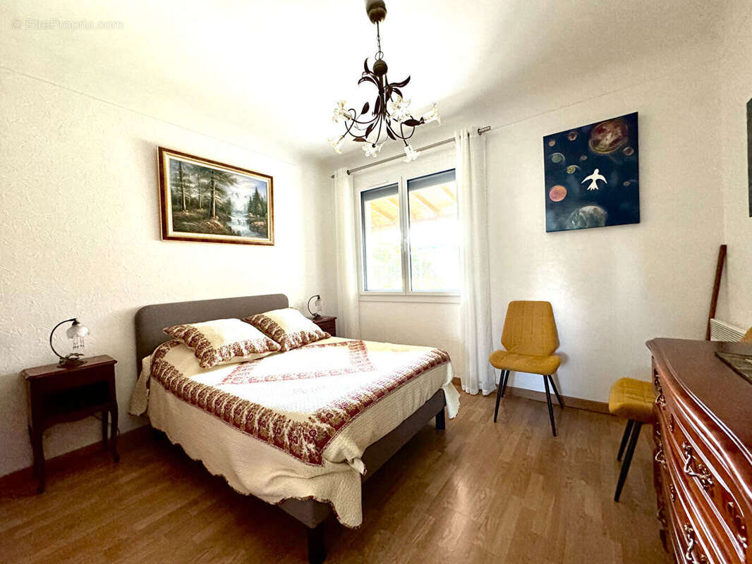 Maison 171 m² à Mourenx  - photo 5