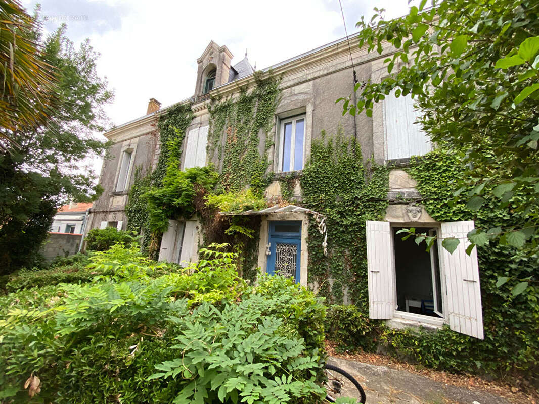 BOURCEFRANC - Maison de maitre - 3 chambres - 103 m² - photo 3