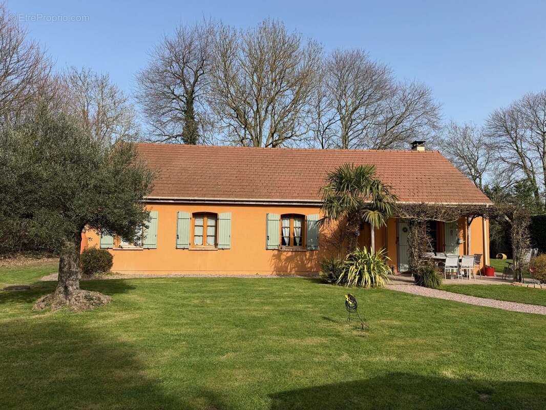 Maison à THIBERVILLE