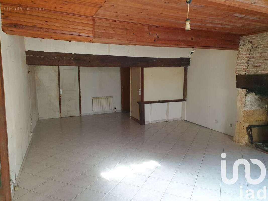 Maison 287 m² à Villefranche-Du-Queyran  - photo 5