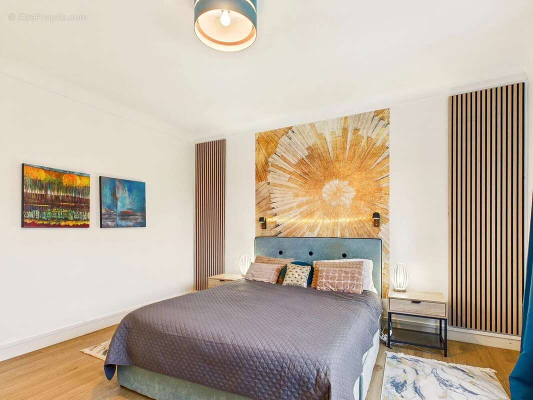 Belle Maison Présentée avec Appartement d’Amis, Piscine et Jardin Clos - photo 11