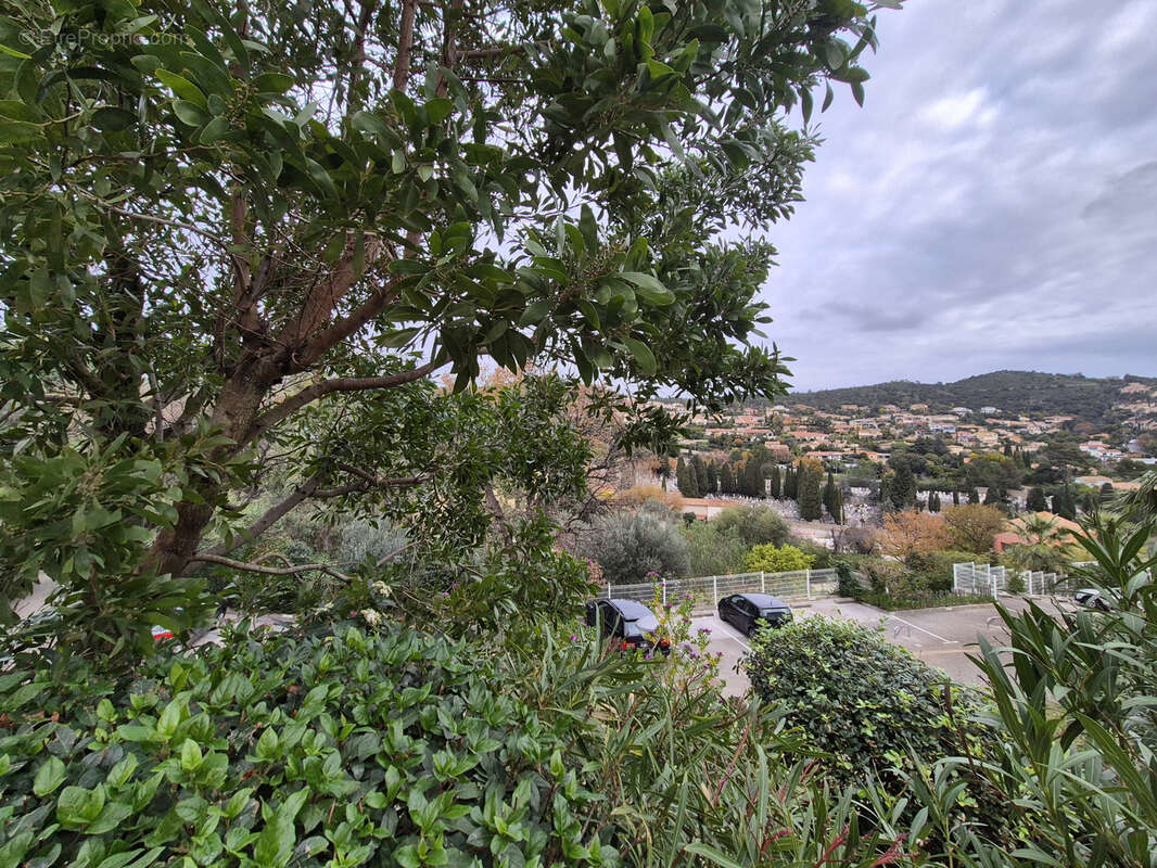 Appartement à HYERES