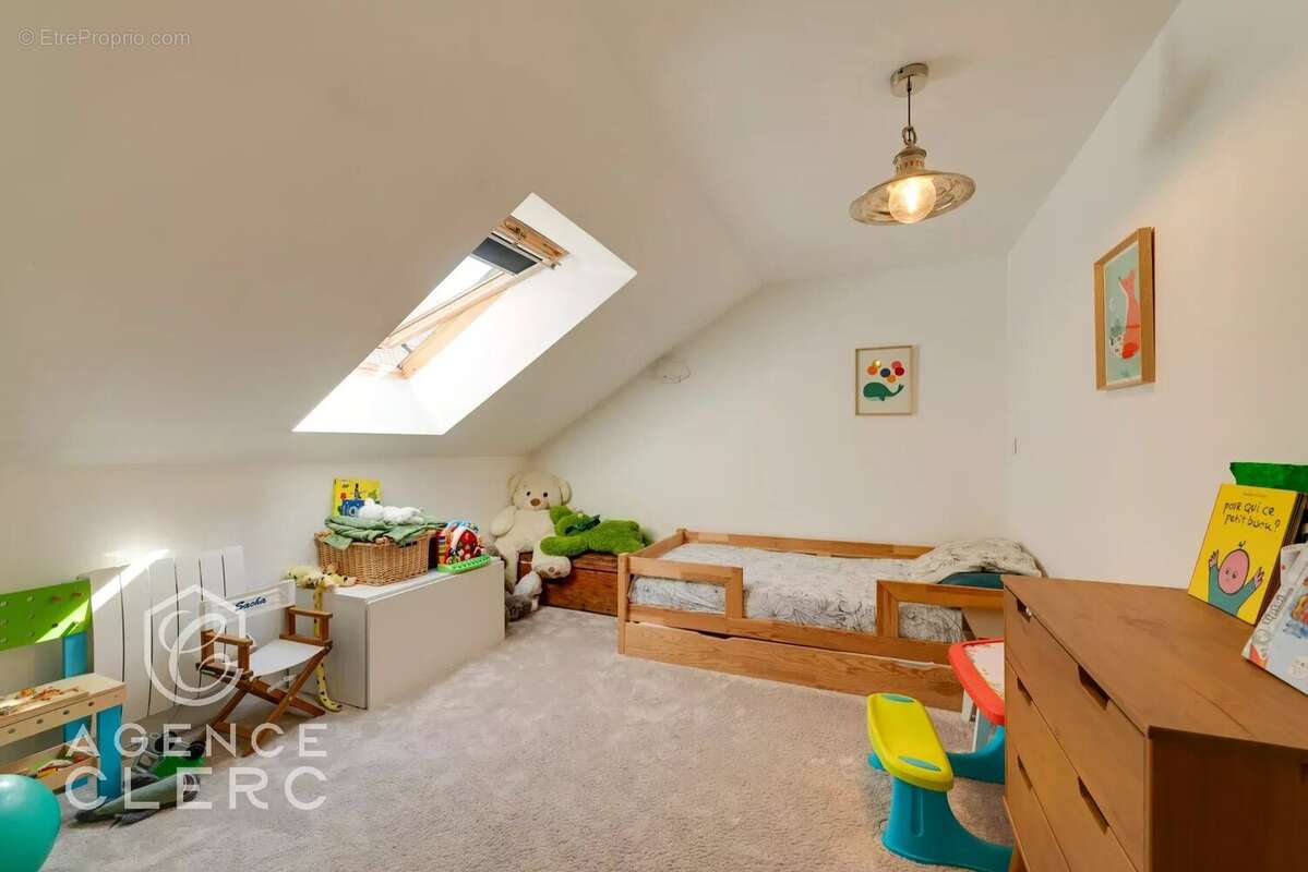 Appartement à VEYRIER-DU-LAC