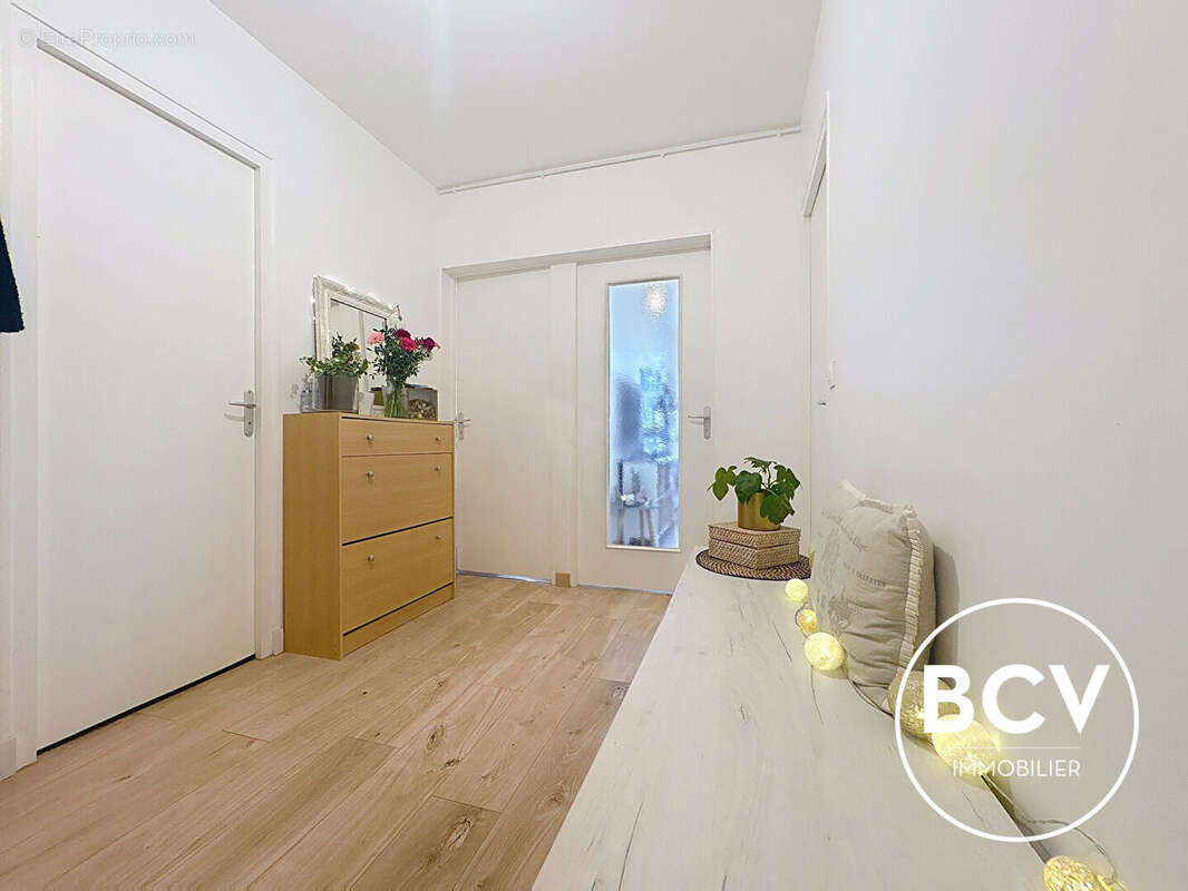 Appartement 3 pièces 63 m2 Chartres Résidence Fleurie - photo 4