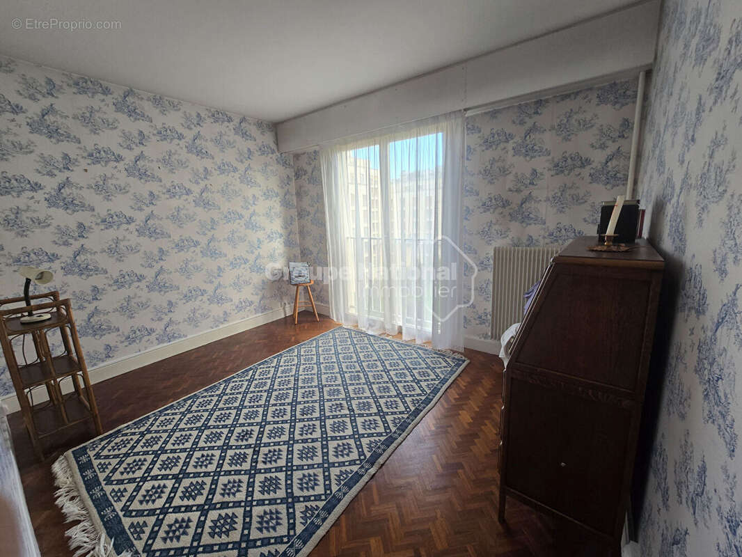 Appartement à VERSAILLES