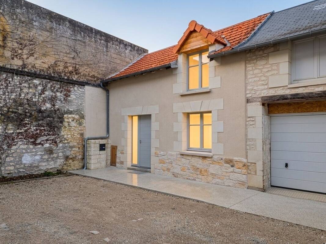 Maison à CHATELLERAULT