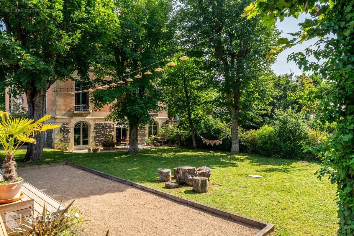 Maison à VILLEFRANCHE-SUR-SAONE