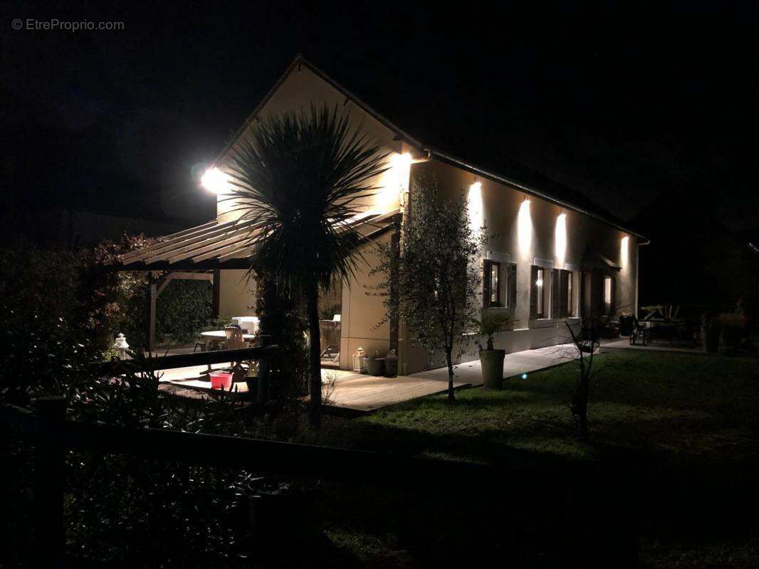 Maison à CANAPVILLE