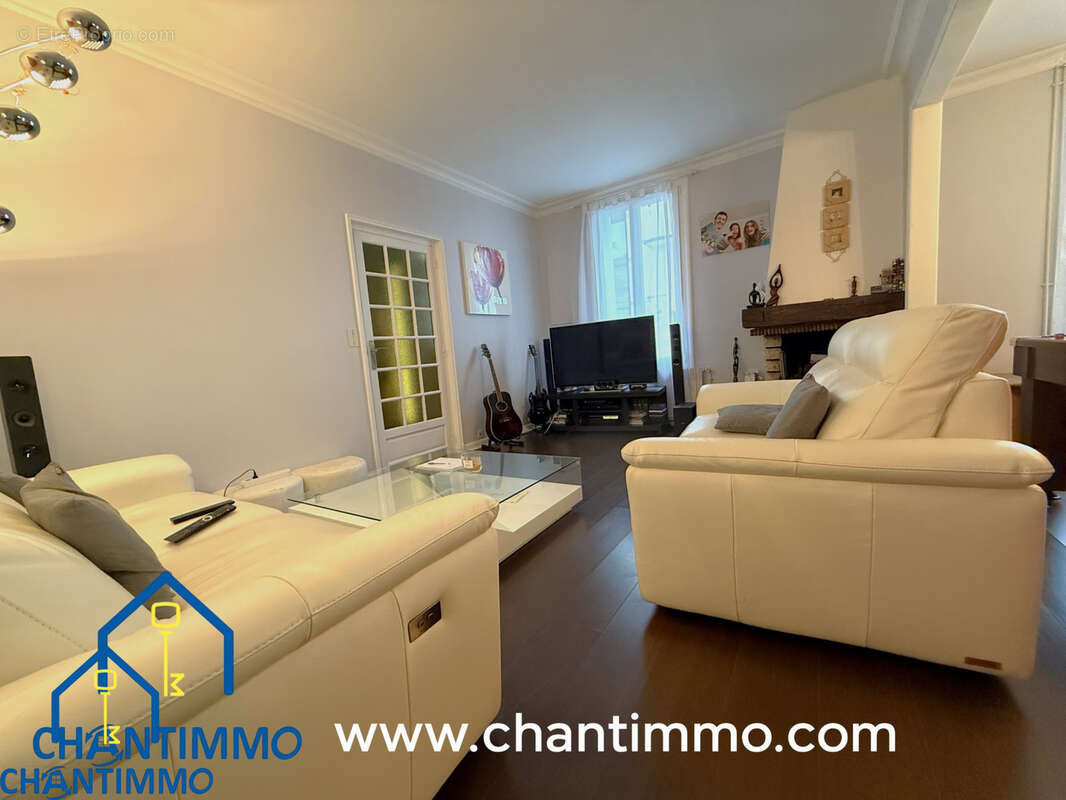 Maison à LA CHATAIGNERAIE