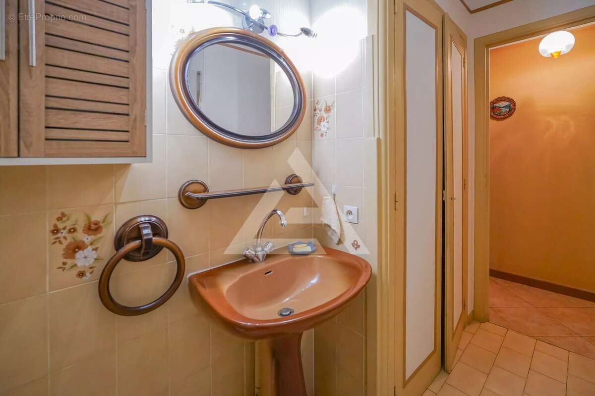 Appartement à CAP-D'AIL