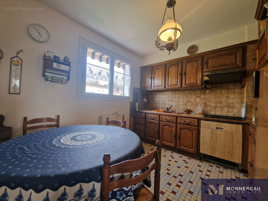 Maison à CHALAIS