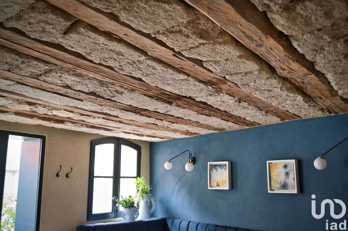 Photo 3 - Commerce à UZES