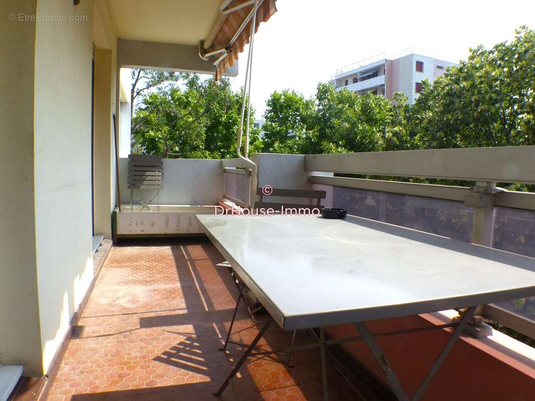 Appartement à MARSEILLE-11E