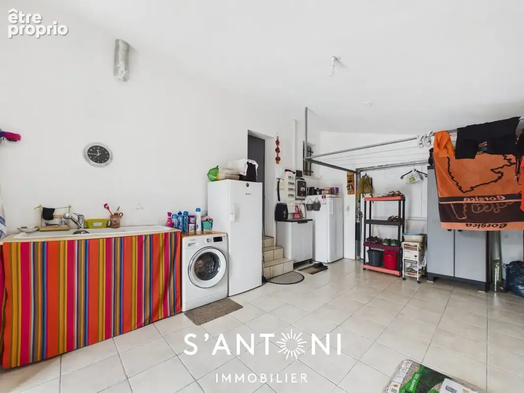 Lézignan-la-Cèbe  Maison plain-pied avec piscine - photo 13