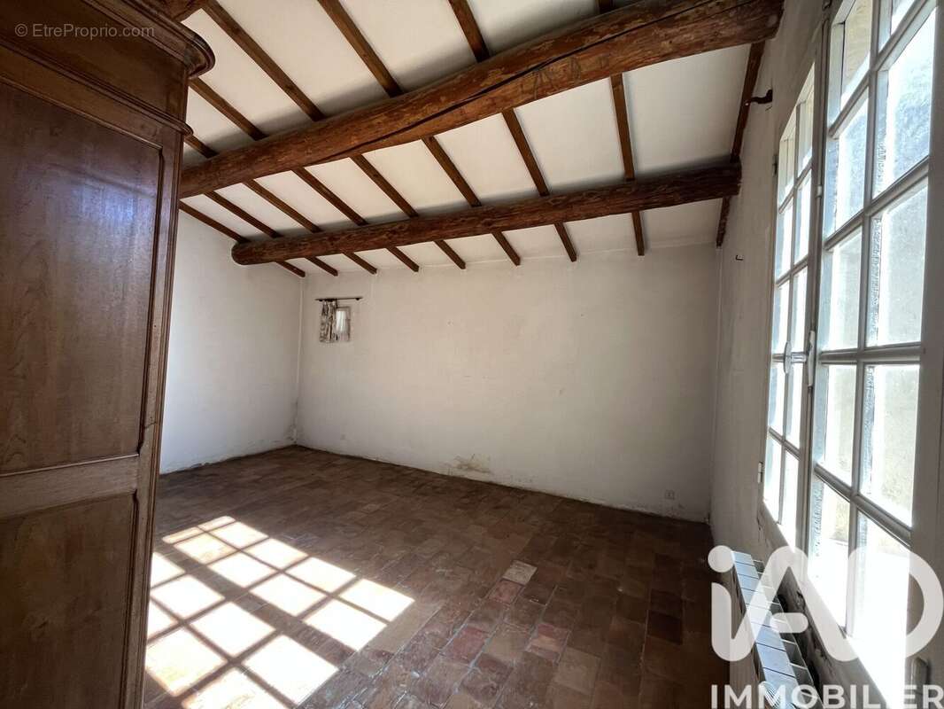 Photo 8 - Maison à ROGNES