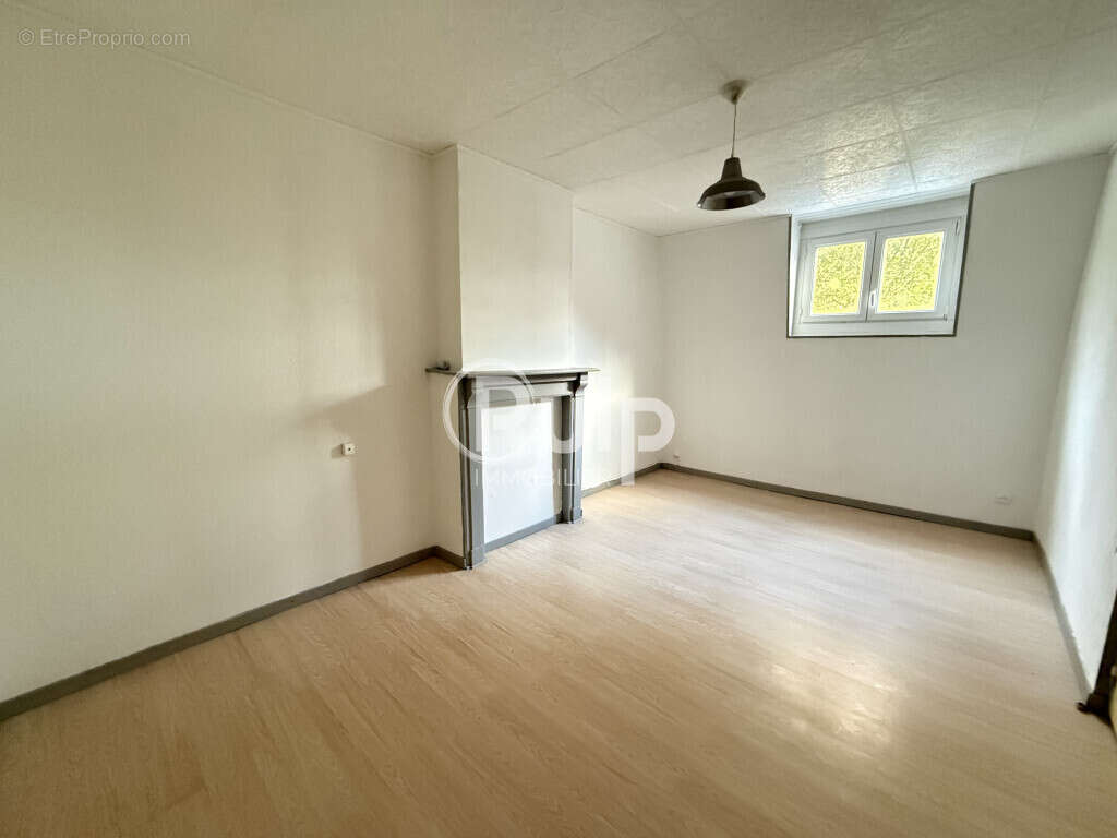 Maison à HENIN-BEAUMONT